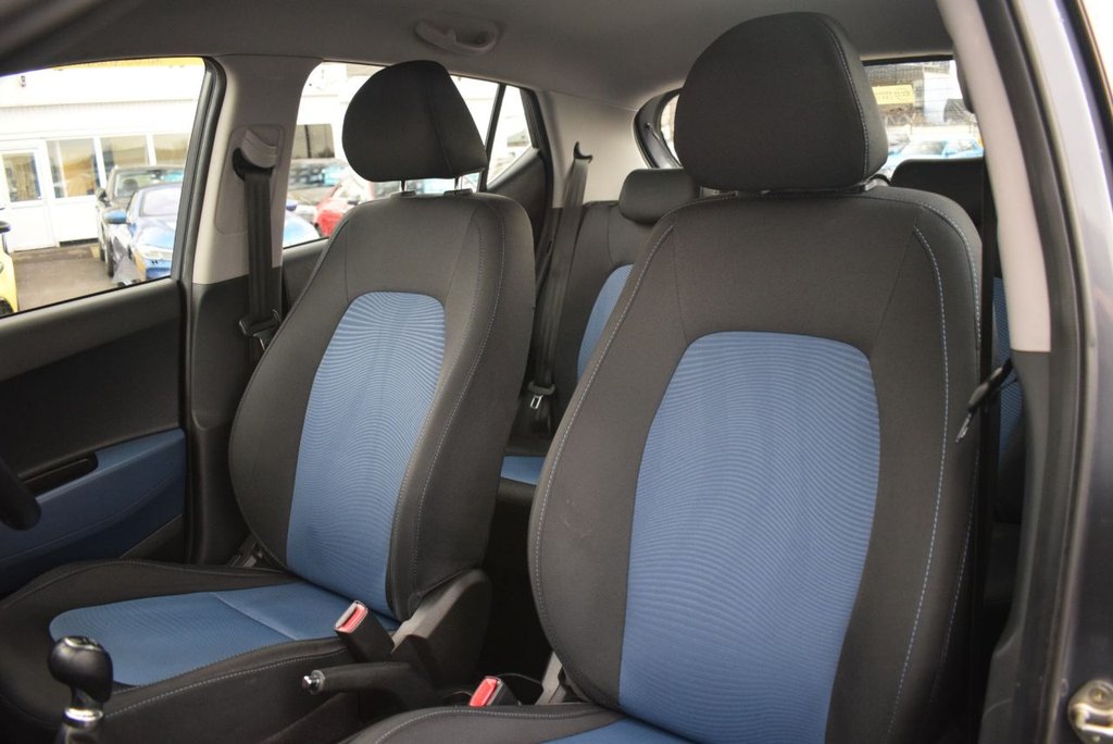 Used Hyundai i10 2014 for sale - 76546827: Photo 2