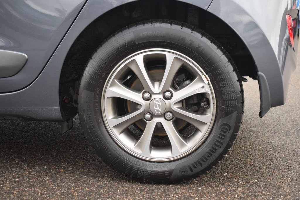 Used Hyundai i10 2014 for sale - 76546827: Photo 21