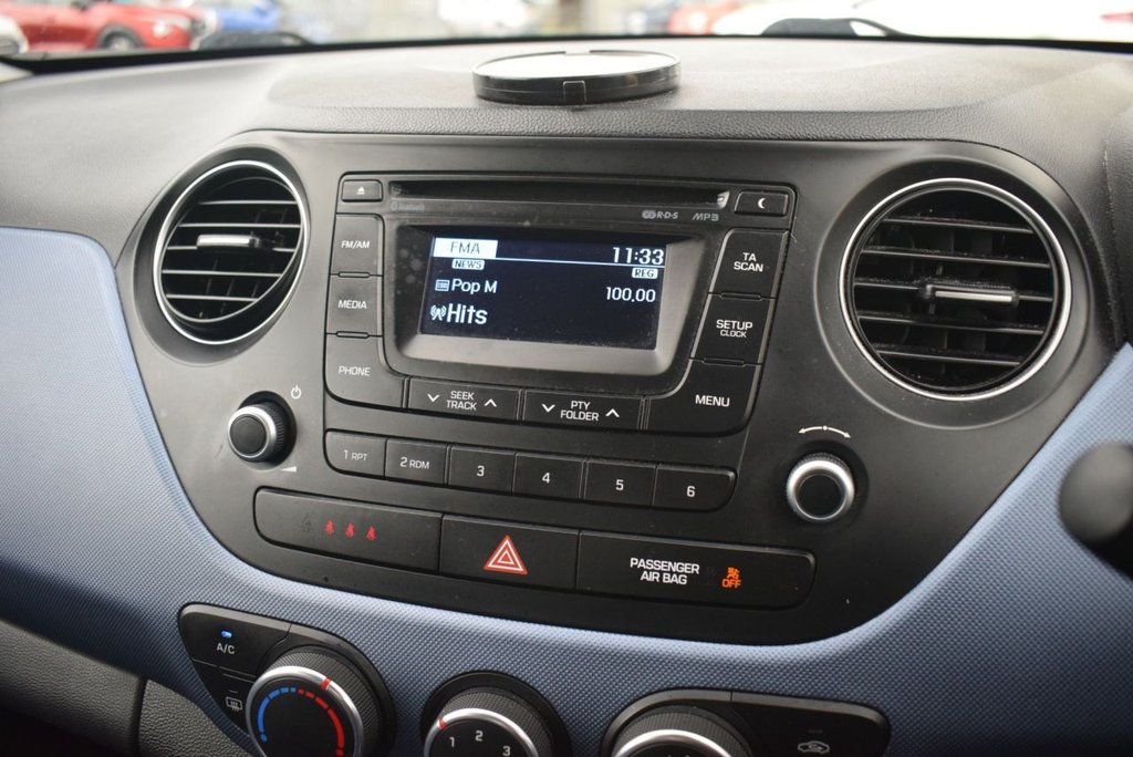 Used Hyundai i10 2014 for sale - 76546827: Photo 27