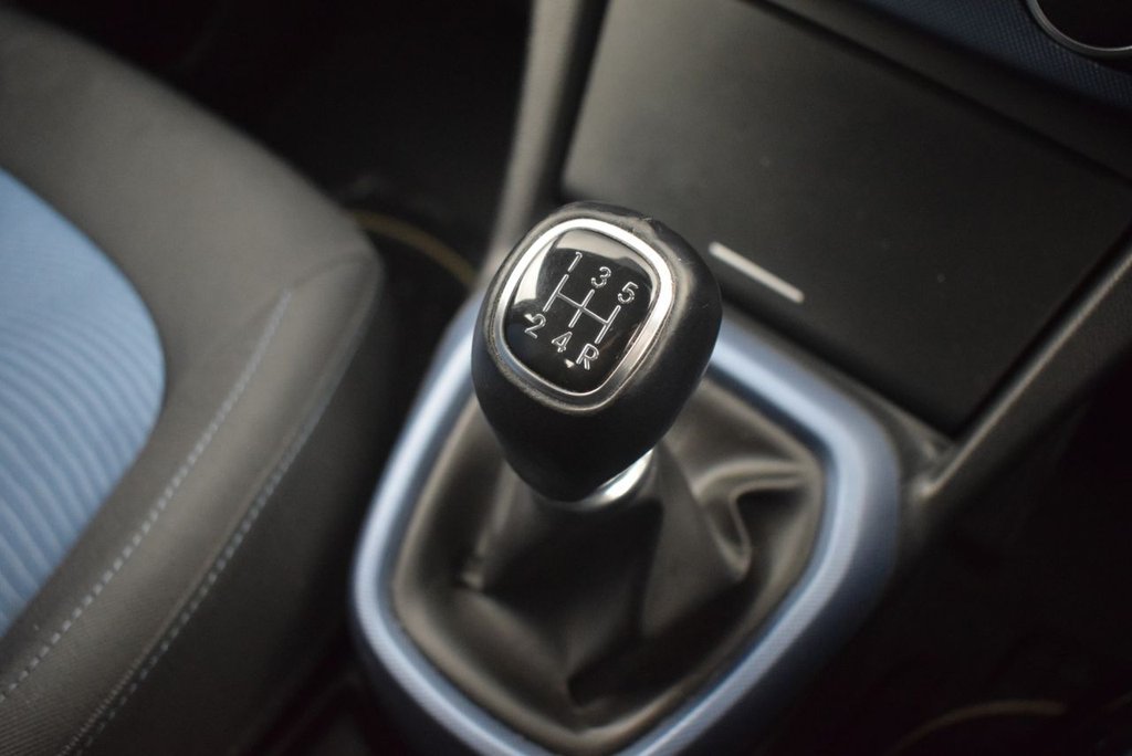 Used Hyundai i10 2014 for sale - 76546827: Photo 29