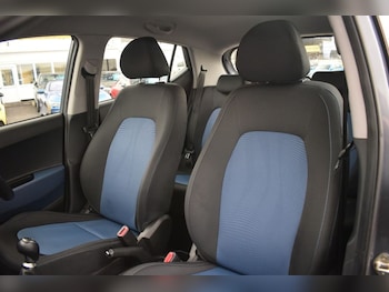 Used Hyundai i10 2014 for sale - 76546827: Photo