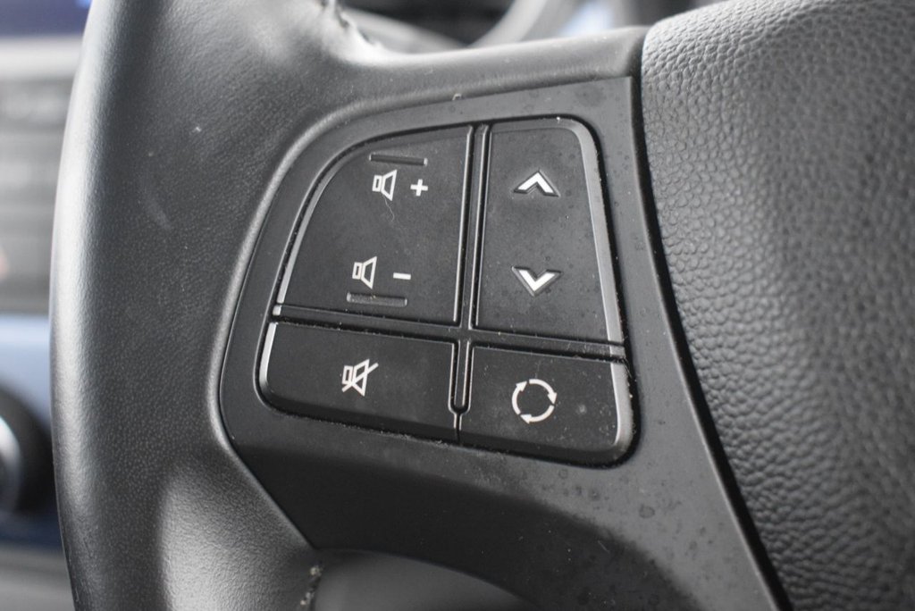 Used Hyundai i10 2014 for sale - 76546827: Photo 30