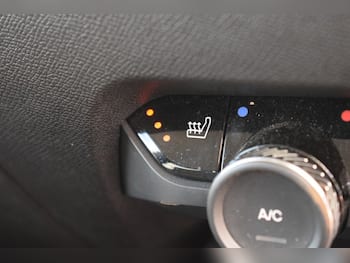 Used Citroen C4 2024 for sale - 79708289: Photo