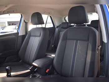 Used Volkswagen T-Roc 2021 for sale - 79008943: Photo