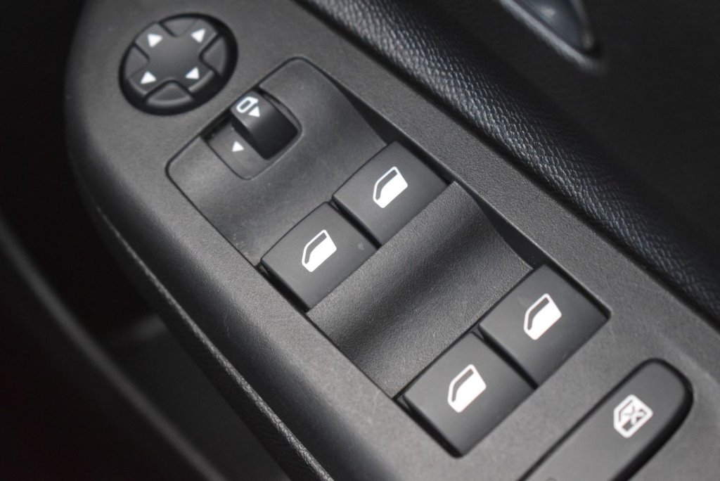 Used Vauxhall Corsa 2021 for sale - 76617958: Photo 36