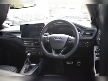 Used Ford Focus 2022 for sale - 77966770: Photo