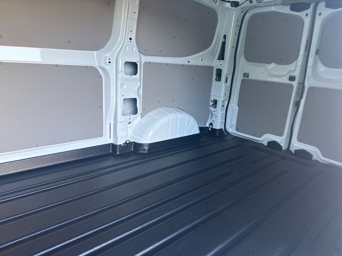 Used Volkswagen e-Transporter 2025 for sale - 76268071: Photo 10