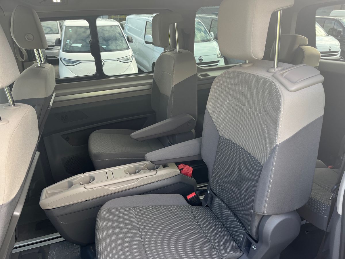 Used Volkswagen Multivan 2025 for sale - 75902932: Photo 10