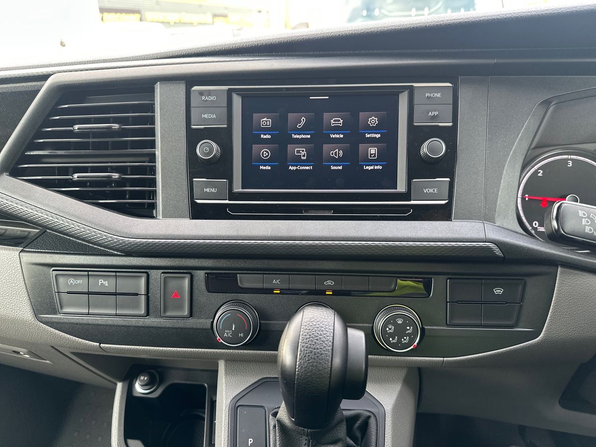 Used Volkswagen Transporter 2024 for sale - 76643206: Photo 8