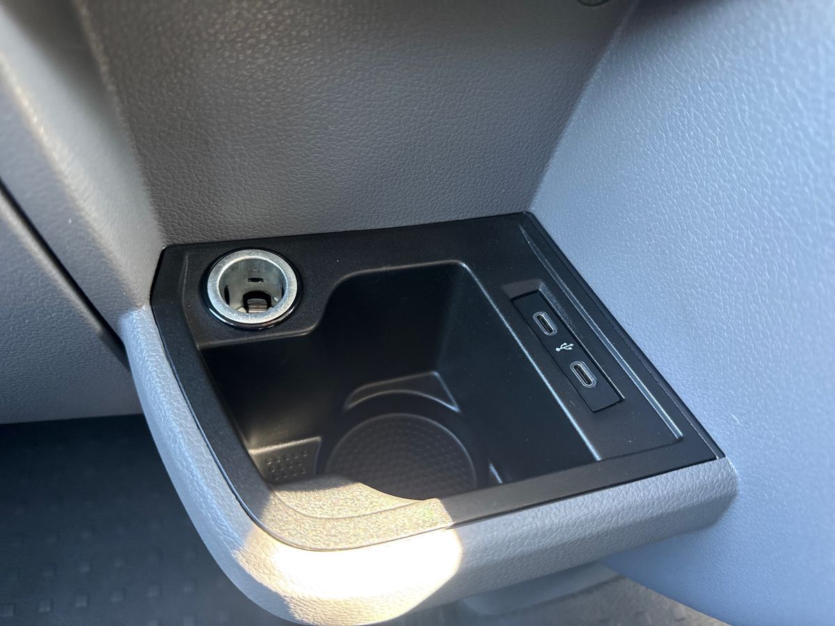 Used Volkswagen Transporter 2024 for sale - 75730427: Photo 27