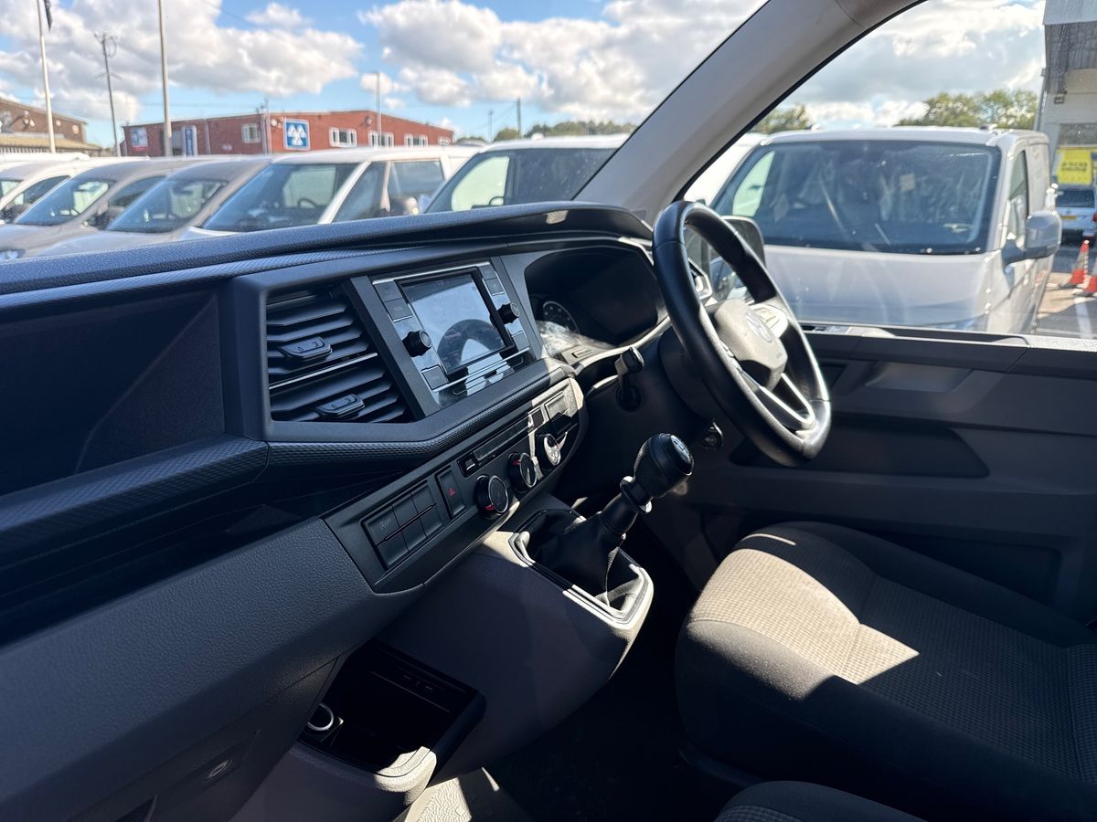Used Volkswagen Transporter 2024 for sale - 75730427: Photo 8
