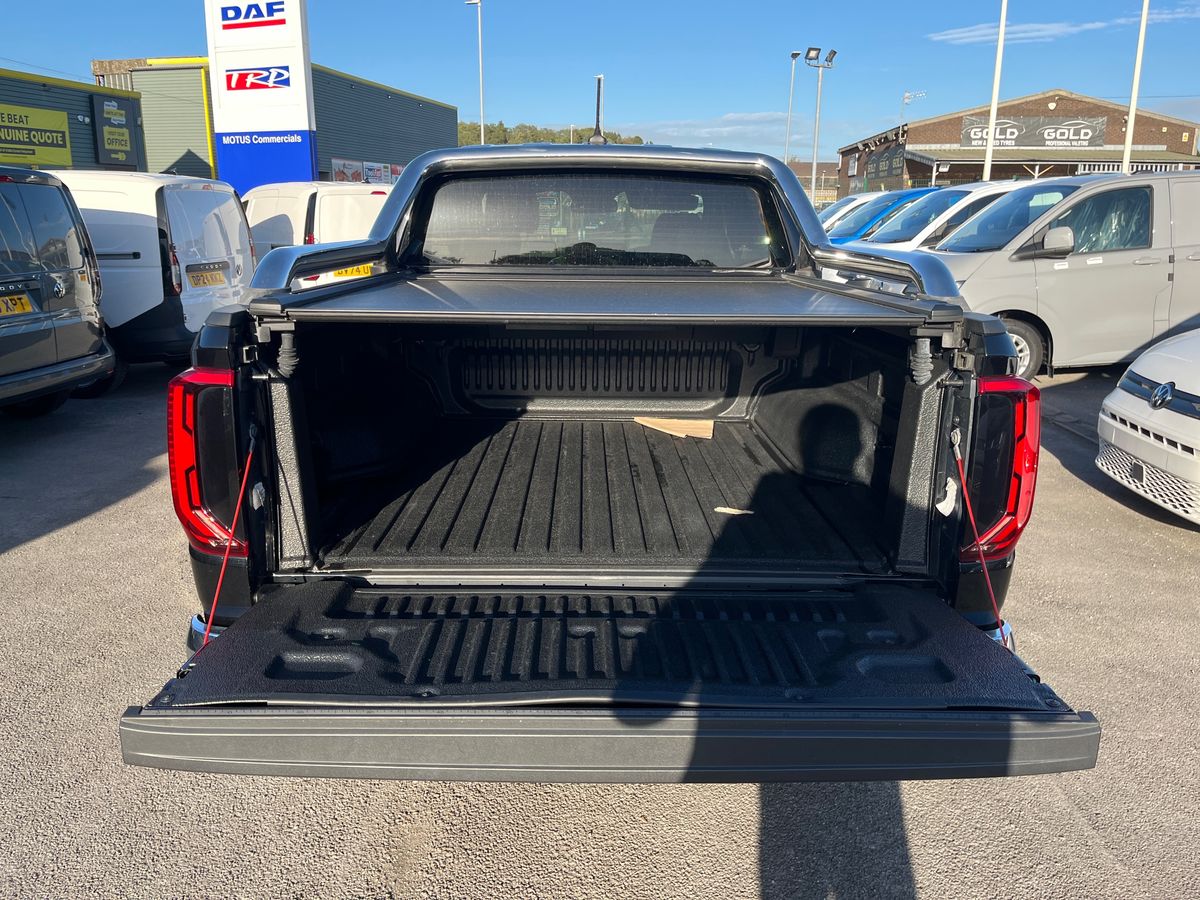 Used Volkswagen Amarok 2023 for sale - 76040412: Photo 11