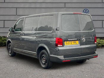 Used Volkswagen Transporter 2022 for sale - 76224558: Photo 2