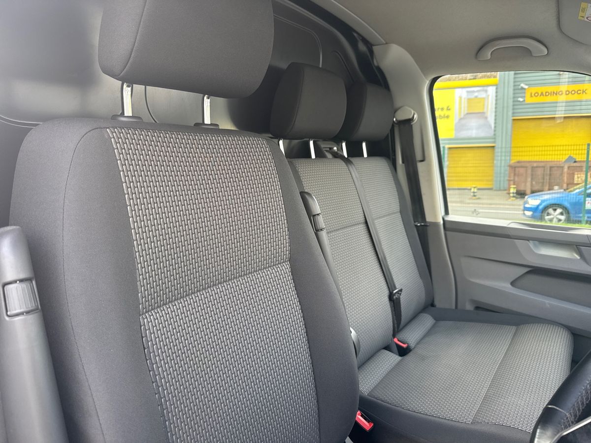 Used Volkswagen Transporter 2024 for sale - 76133532: Photo 28