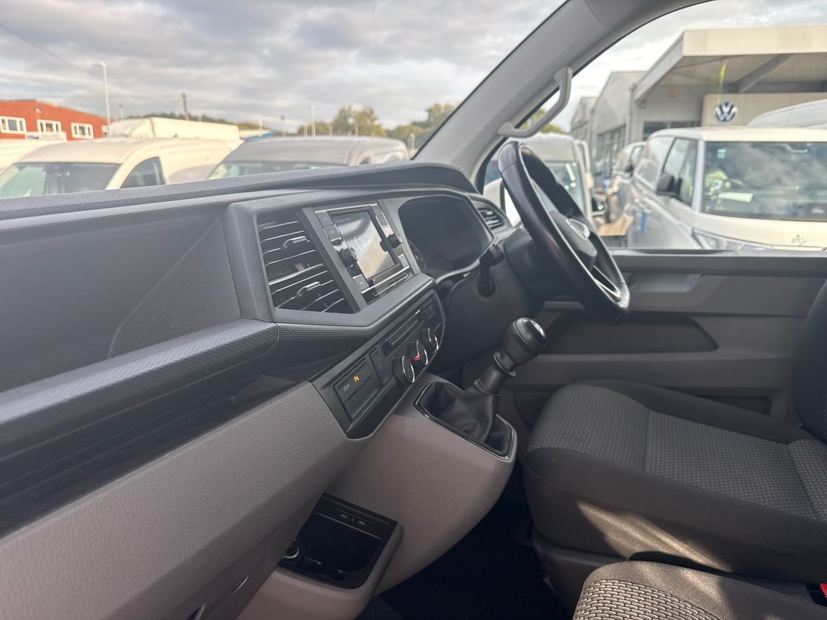 Used Volkswagen Transporter 2024 for sale - 76133532: Photo 9