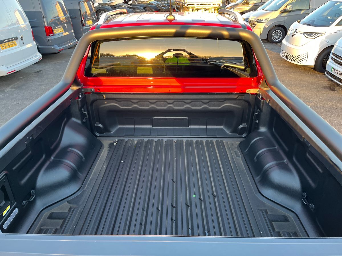 Used Volkswagen Amarok 2025 for sale - 76578031: Photo 10