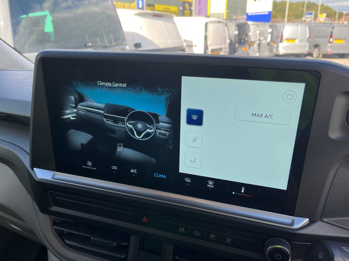 Used Volkswagen Transporter 2025 for sale - 75567769: Photo 22