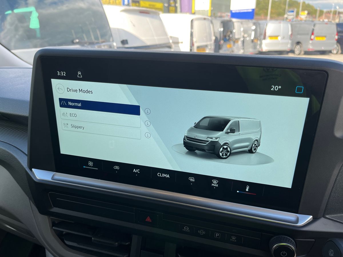 Used Volkswagen Transporter 2025 for sale - 75567769: Photo 23