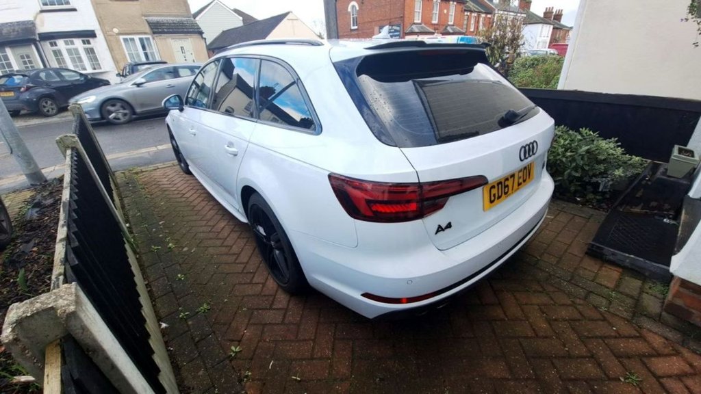 Used Audi A4 2017 for sale - 77880034: Photo 2