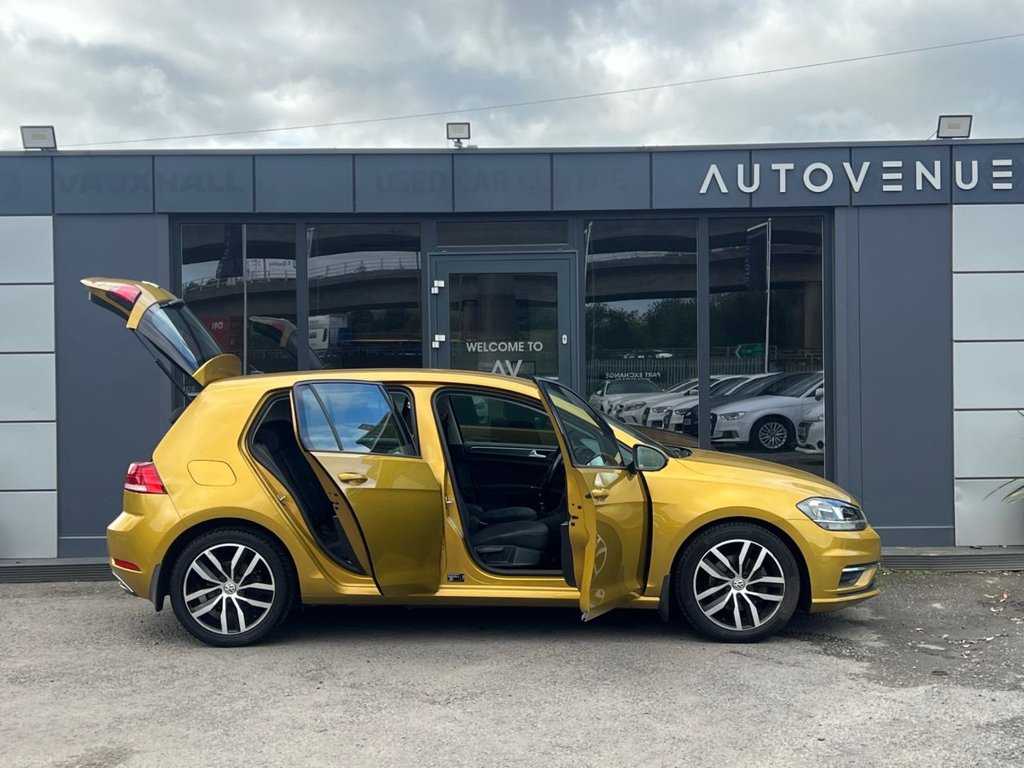 Used Volkswagen Golf 2018 for sale - 75875898: Photo 26