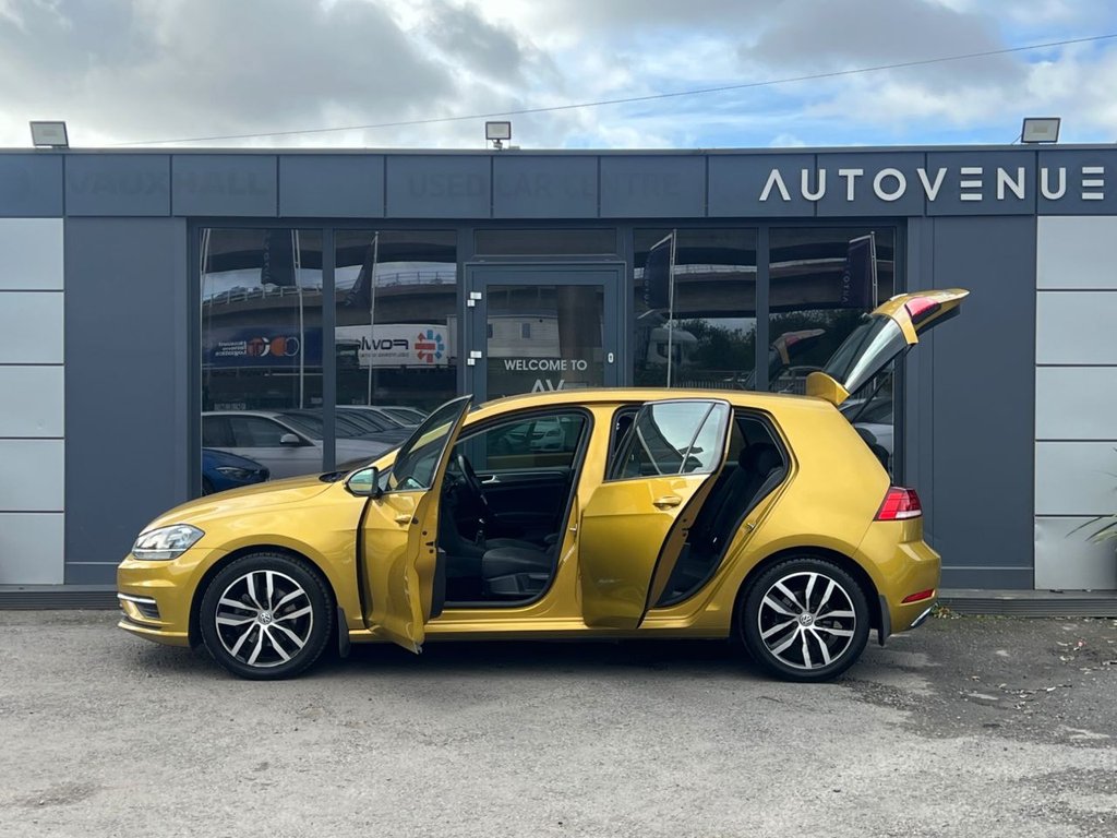Used Volkswagen Golf 2018 for sale - 75875898: Photo 29
