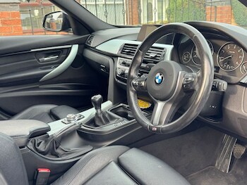 Used BMW 3 Series 2016 for sale - 77583655: Photo