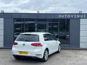 Used Volkswagen Golf 2017 for sale - 75275593: Photo