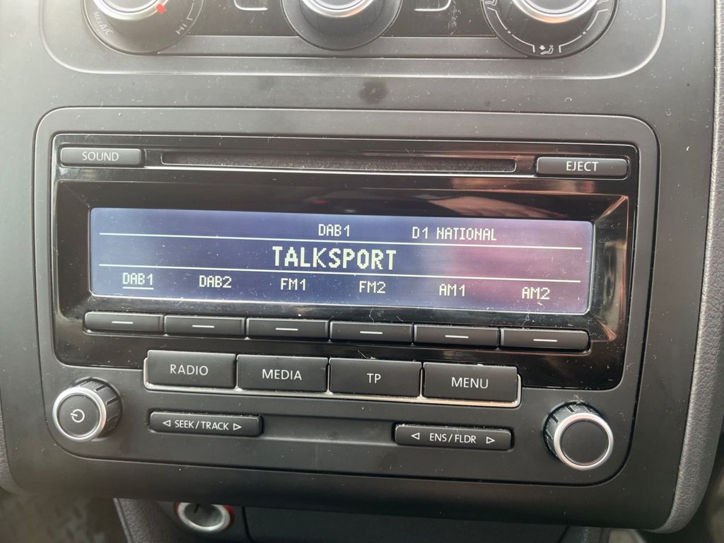 Used Volkswagen Touran 2013 for sale - 77188522: Photo 8