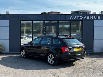 Used Skoda Octavia 2020 for sale - 79090340: Photo