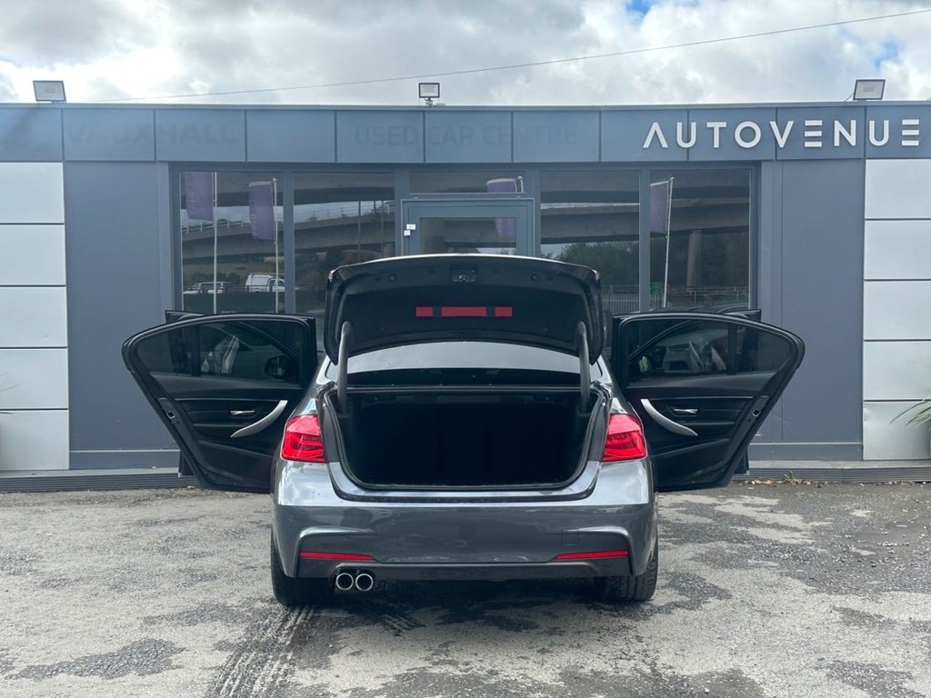 Used BMW 3 Series 2018 for sale - 75665829: Photo 24