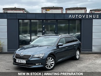 Used Skoda Superb 2018 for sale - 78538388: Photo