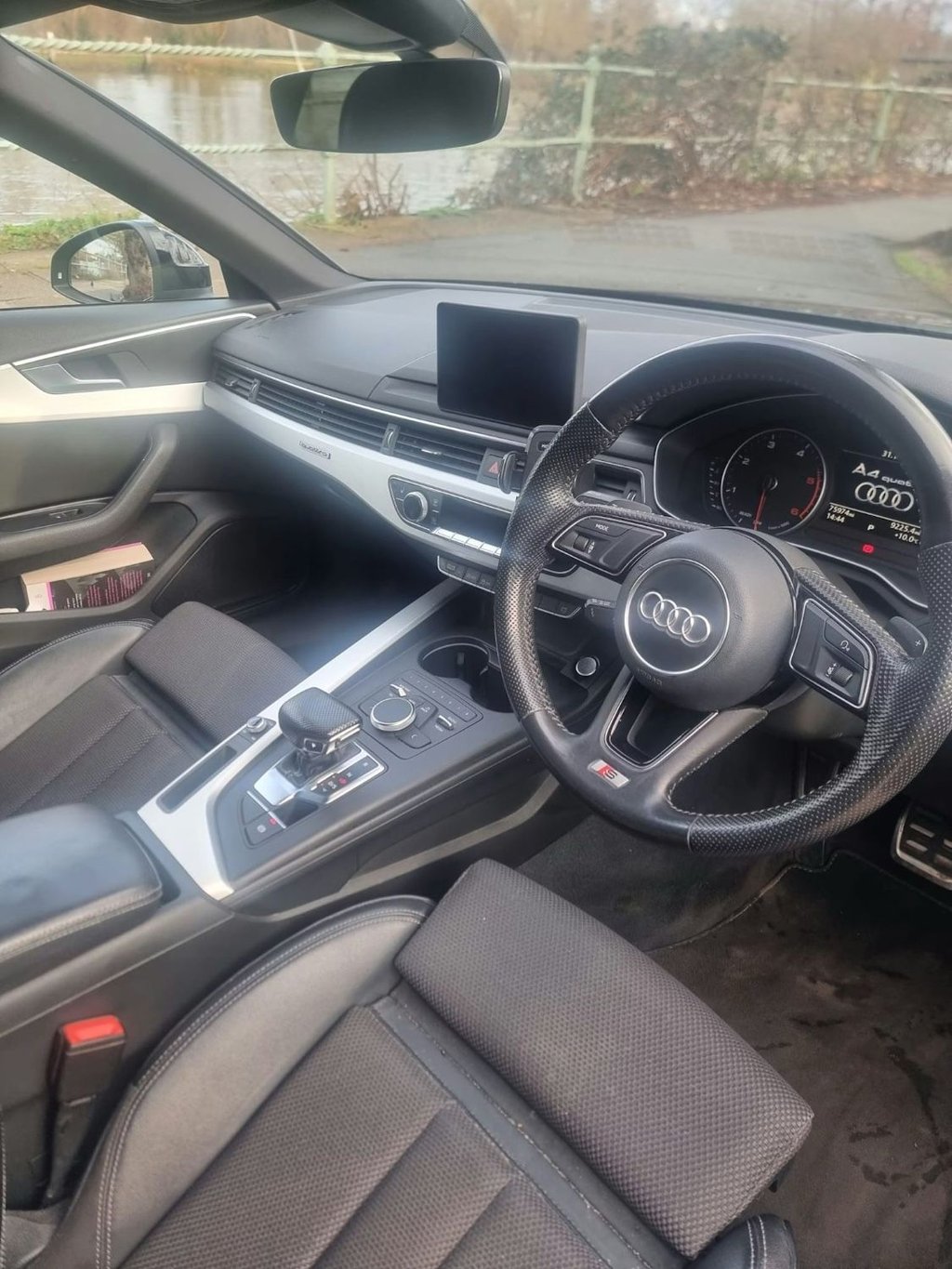 Used Audi A4 2017 for sale - 77534588: Photo 2