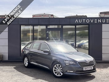 Used Skoda Superb 2017 for sale - 79462291: Photo