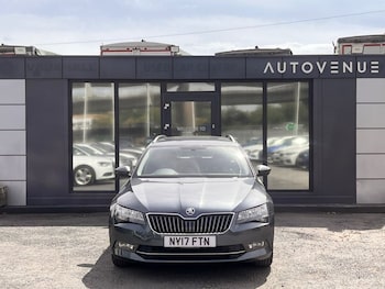 Used Skoda Superb 2017 for sale - 79462291: Photo