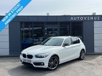 2016 (66) - 118d Sport 5dr [Nav]