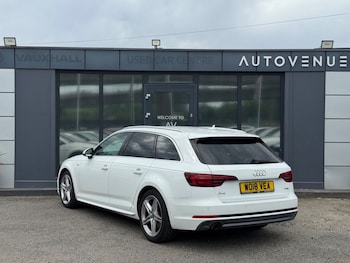 Used Audi A4 Avant 2018 for sale - 78738420: Photo