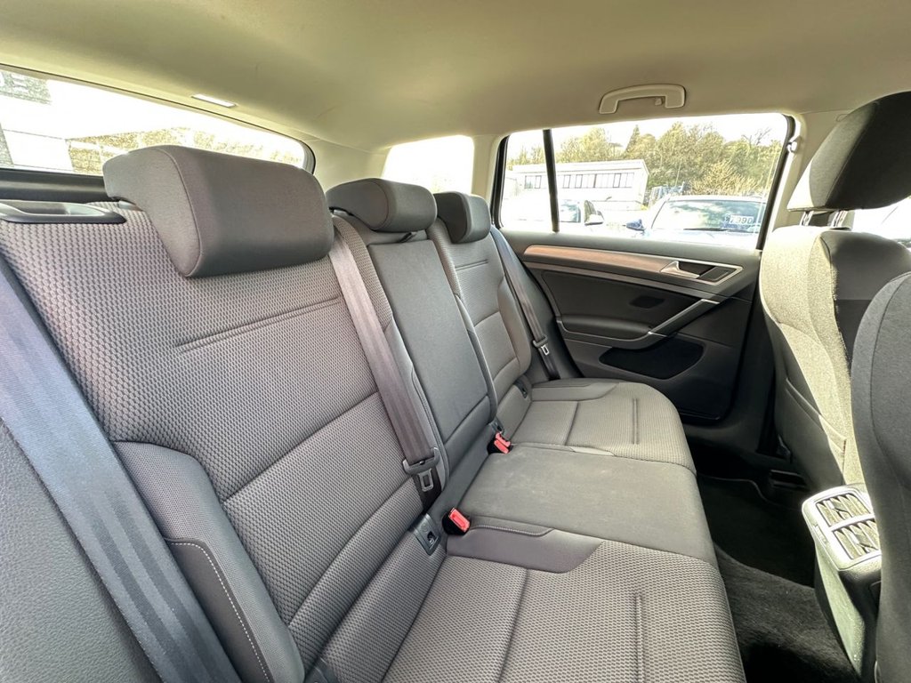 Used Volkswagen Golf 2015 for sale - 78068679: Photo 8