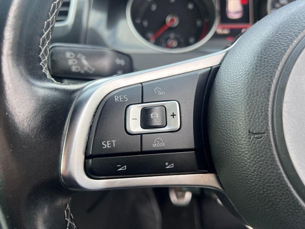 Used Volkswagen Golf 2016 for sale - 77188762: Photo 12