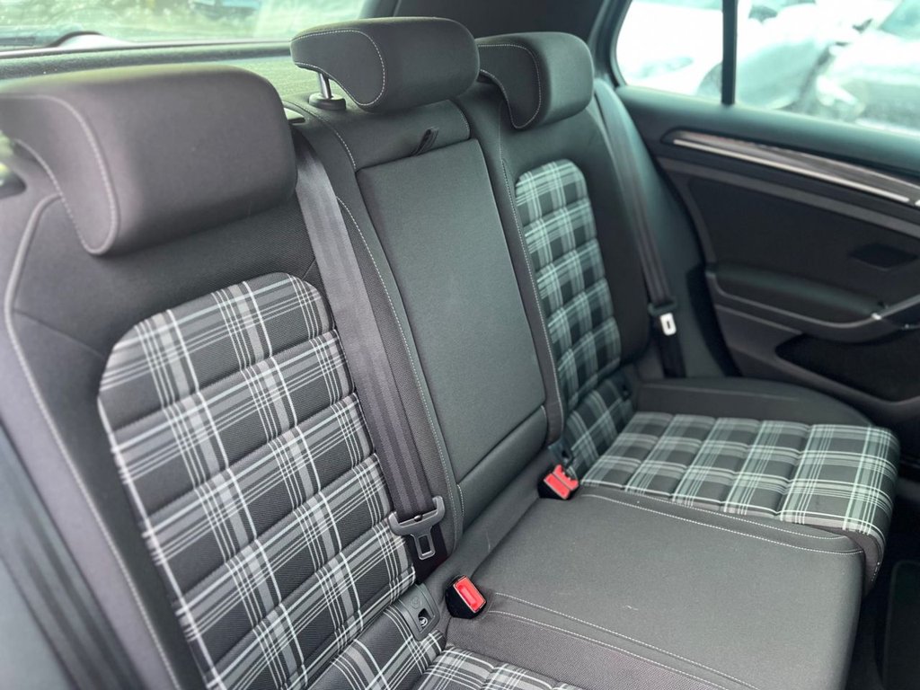 Used Volkswagen Golf 2016 for sale - 77188762: Photo 16