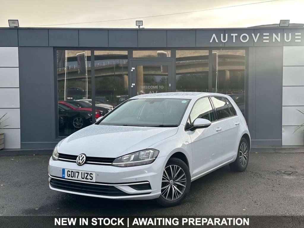 Used Volkswagen Golf 2017 for sale - 76356763: Photo 1