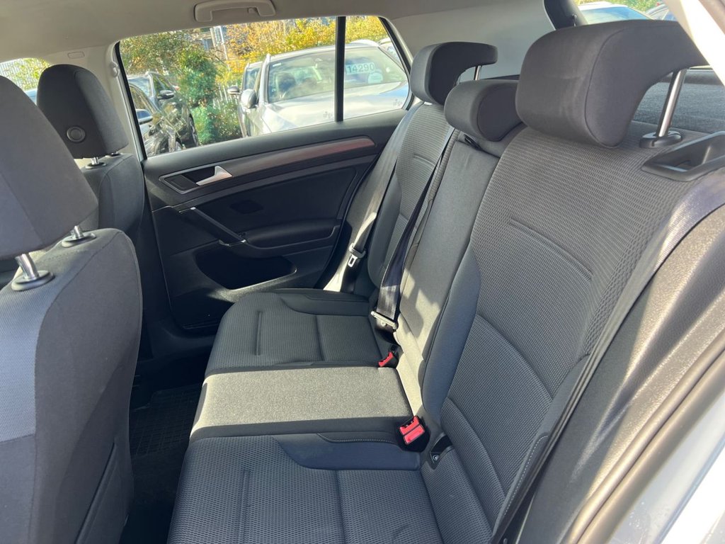 Used Volkswagen Golf 2017 for sale - 76356763: Photo 24