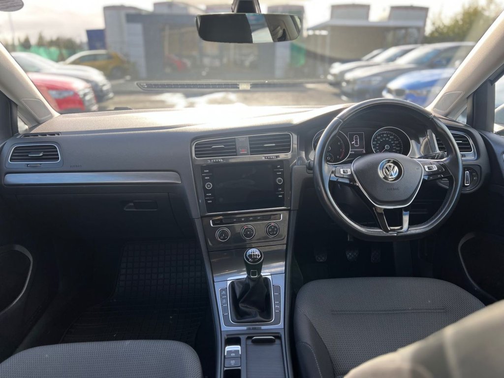 Used Volkswagen Golf 2017 for sale - 76356763: Photo 26