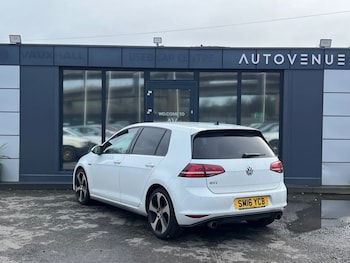 Used Volkswagen Golf 2016 for sale - 77521551: Photo