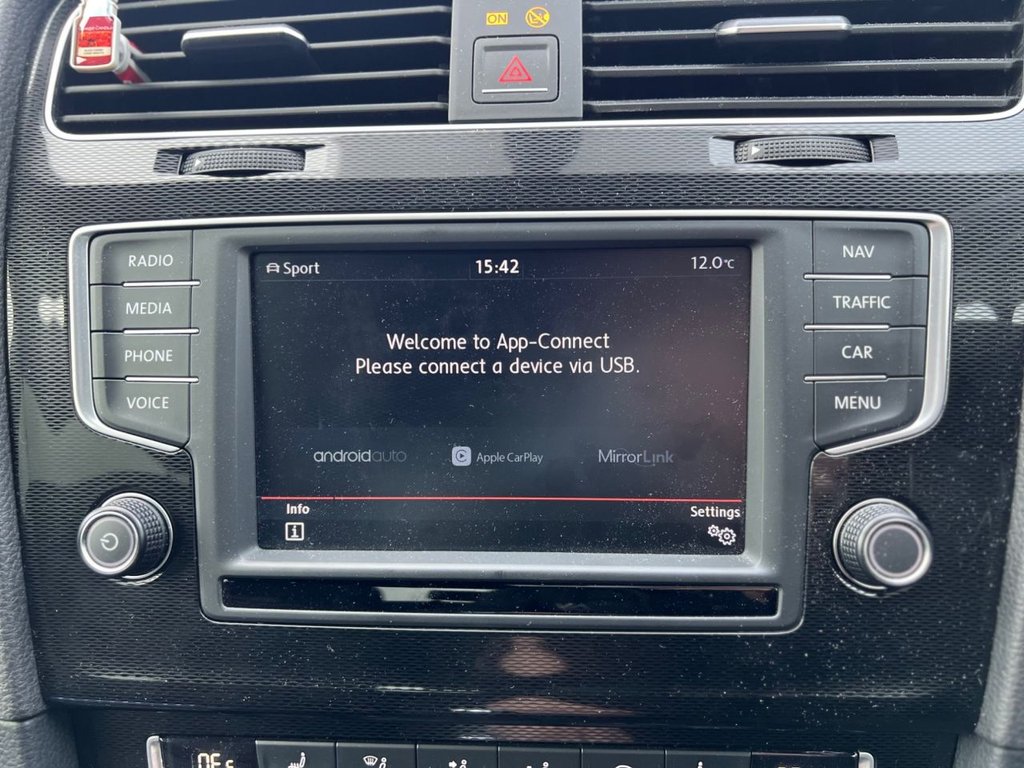 Used Volkswagen Golf 2016 for sale - 77521551: Photo 7