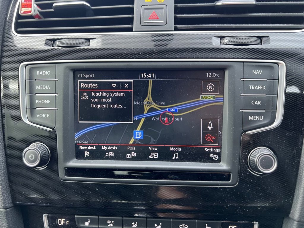 Used Volkswagen Golf 2016 for sale - 77521551: Photo 8