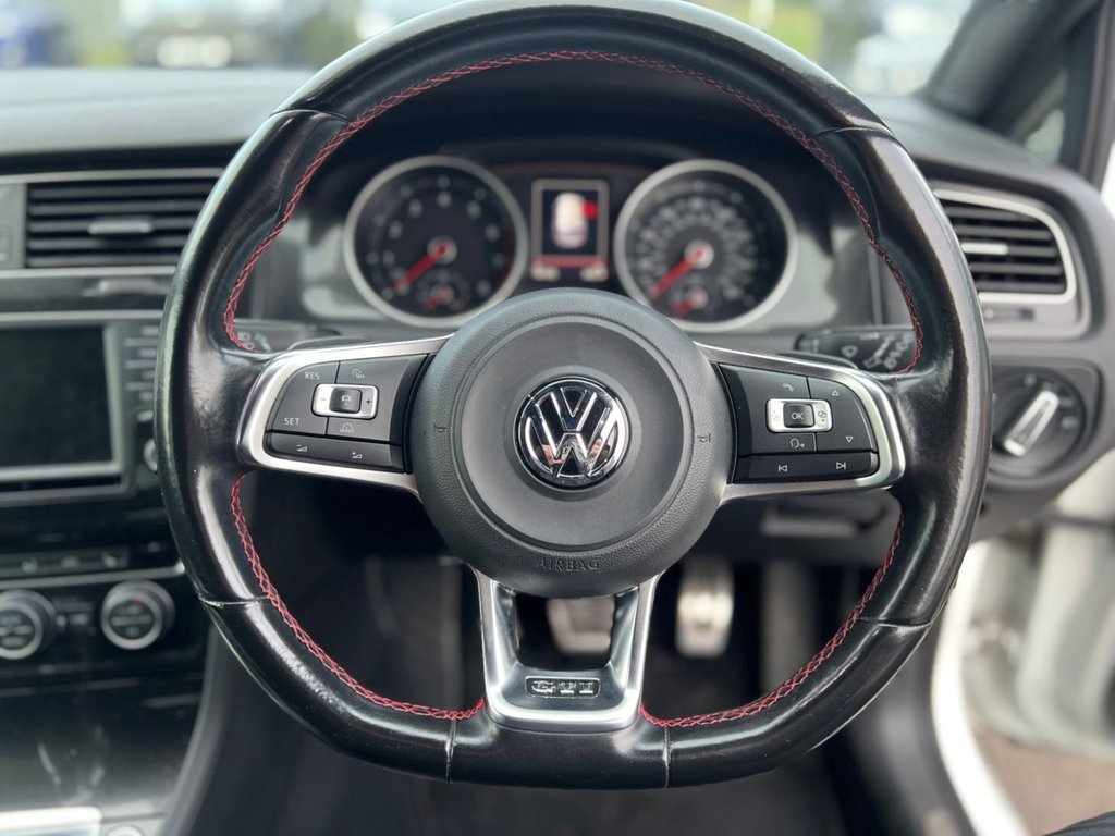 Used Volkswagen Golf 2016 for sale - 77521551: Photo 9