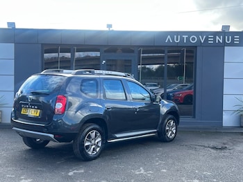 Used Dacia Duster 2015 for sale - 76317202: Photo 4