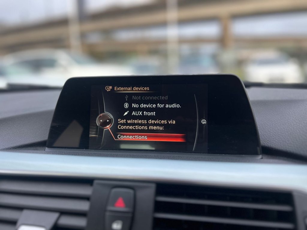 Used BMW 3 Series 2015 for sale - 76841142: Photo 11