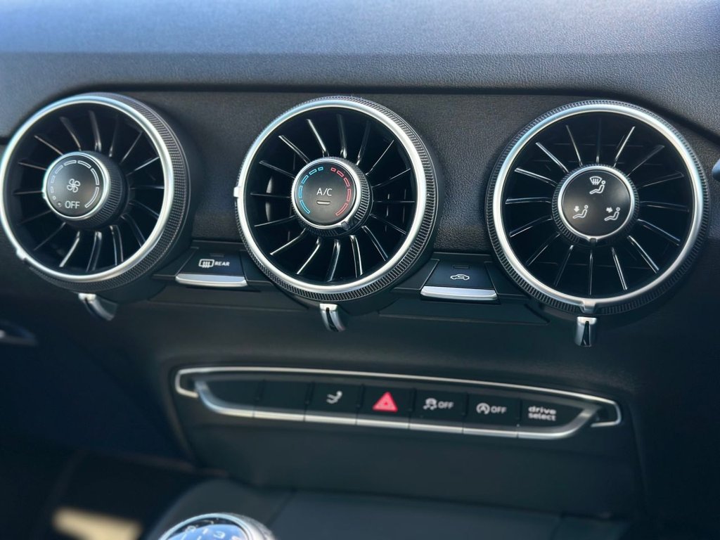 Used Audi TT 2015 for sale - 76245300: Photo 11