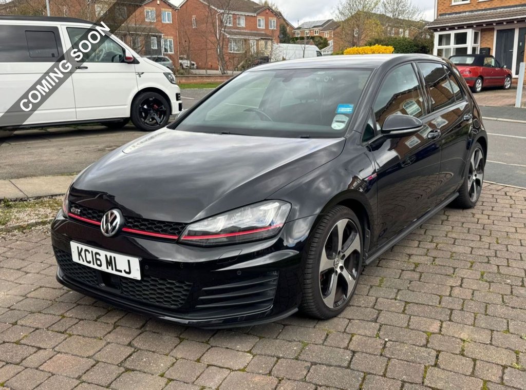 Used Volkswagen Golf 2016 for sale - 78082990: Photo 1